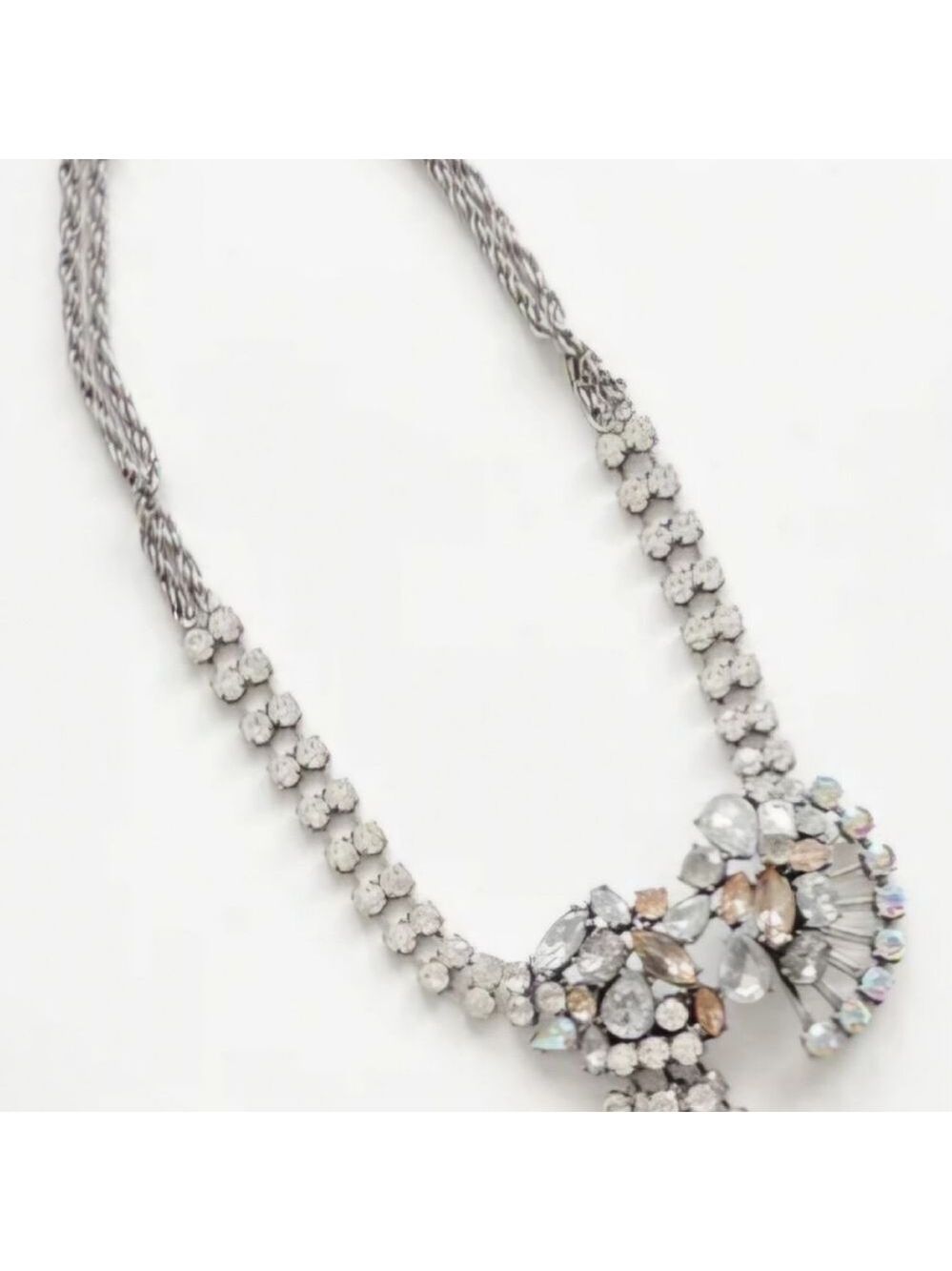 BANANA REPUBLIC ANTIQUE SILVER TONE CUT CRYSTAL 19"-21" NECKLACE NWT - Picture 7 of 8